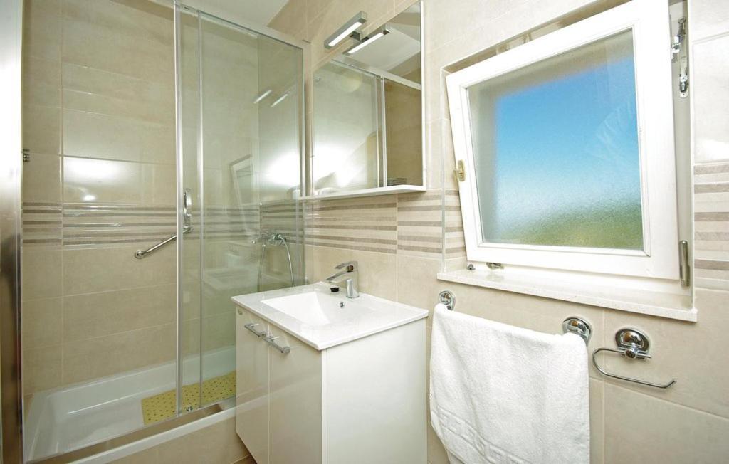Villa Ursula Podgora Habitación foto